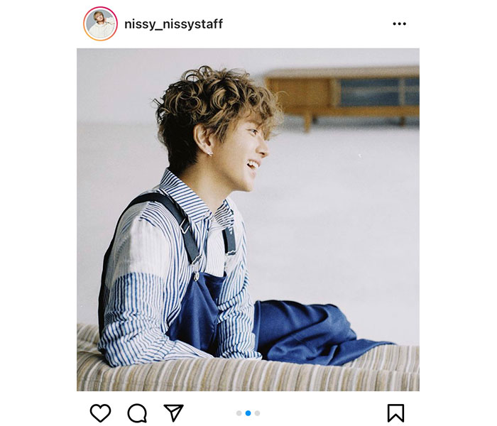 Nissy、パーマヘアの私服ショットに歓喜の声ぞくぞく！「可愛すぎる！！！！」