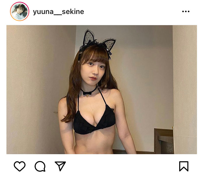 関根優那、セクシーすぎる黒猫グラビアで美乳披露！