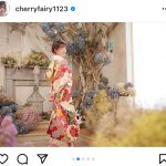 菅原りこ、ハタチ記念の振袖姿を収めたアルバムを公開