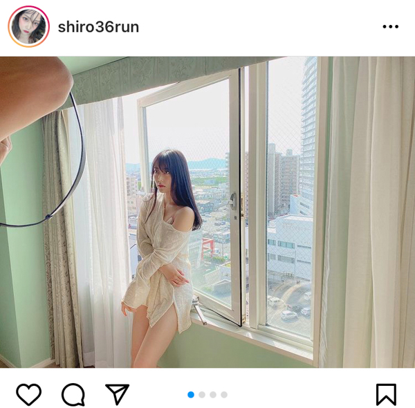 NMB48 白間美瑠、美脚見せつけのセクシーグラビアで悩殺！