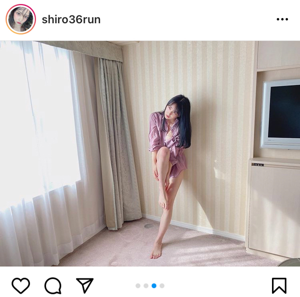 NMB48 白間美瑠、美脚見せつけのセクシーグラビアで悩殺！