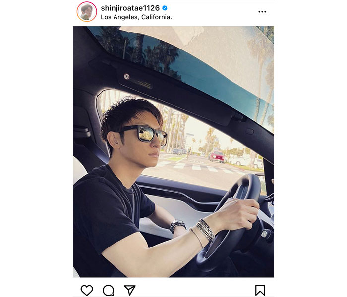 AAA 與真司郎、サングラスかけてLAでドライブ！「誰かドライブデートしませんか？？」