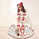 AKB48 込山榛香が初めてのロリータファッションを披露「また、惚れちゃった。。。」