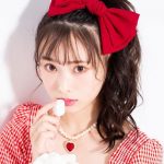 NMB48 梅山恋和、赤いリボンに惹かれるポートレートに歓喜の声「ココナしか勝たん」
