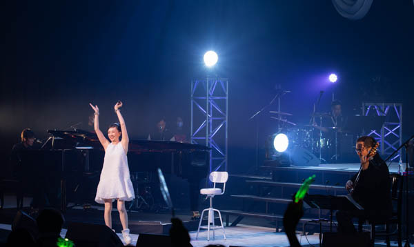 高橋由美子、デビュー30周年記念コンサートを開催！