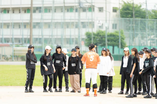キャスト全員“ラストアイドル”舞台「球詠」公開野球練習！