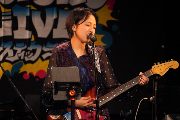 アプガ（２）鍛治島彩が生バンド編成でソロライブ開催