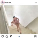 えなこ、思わず見ちゃう透け感ドレスで美脚披露！