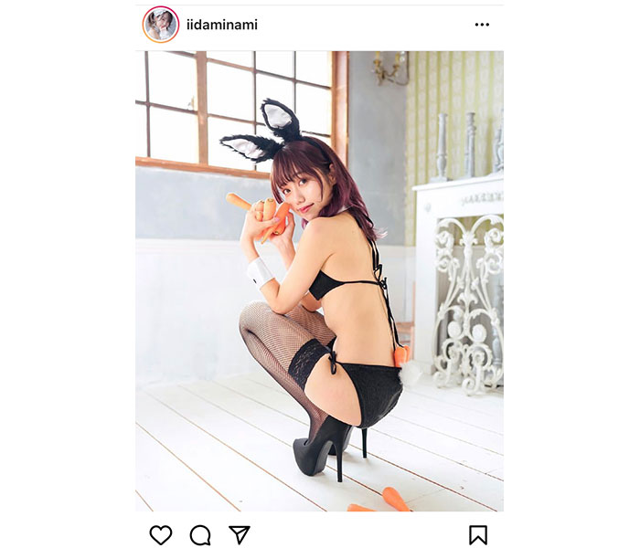 飯田みなみ、セクシー黒ウサギコスプレにドキドキ