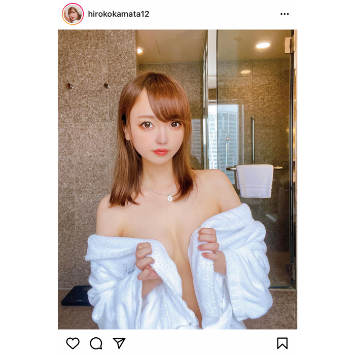 鎌田紘子、谷間があらわになったバスローブショットを披露！「色っぽいね」