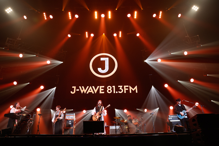 緑黄色社会、初登場の「J-WAVE LIVE」でのびやかな歌声とバンドサウンドを届ける＜J-WAVE LIVE 2021＞