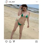 万理華、三角ビキニからハミ出すまんまる美バスト
