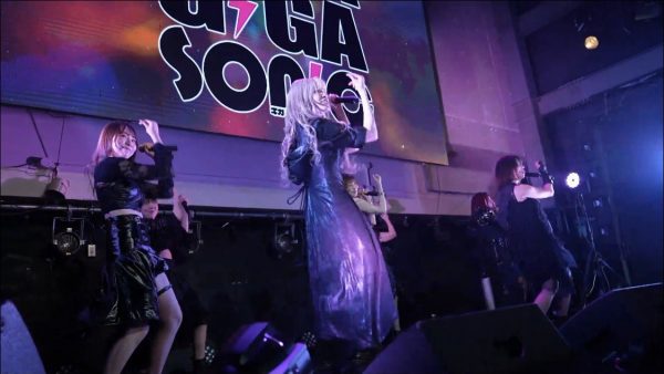 CANDY GO!GO!、熱狂的なサウンドで会場を沸かす！＜GIGA・GIGA SONIC Powered by TSC＞