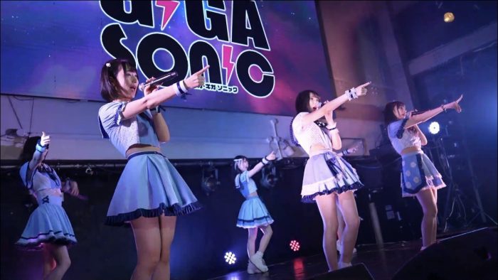 Dolly Kiss、アイドルオーラ全開のステージにファン歓喜＜GIGA・GIGA SONIC Powered by TSC＞