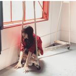 乃木坂46 与田祐希、爽やかブルーの衣装オフショットを披露