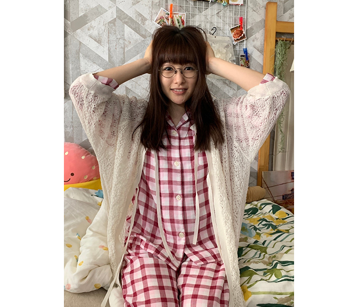 桜井日奈子、寝ぐせ&パジャマ姿を公開