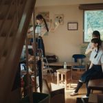 AKB48、98人で魅せる圧巻のダンスに注目!『根も葉もRumor』MVが公開