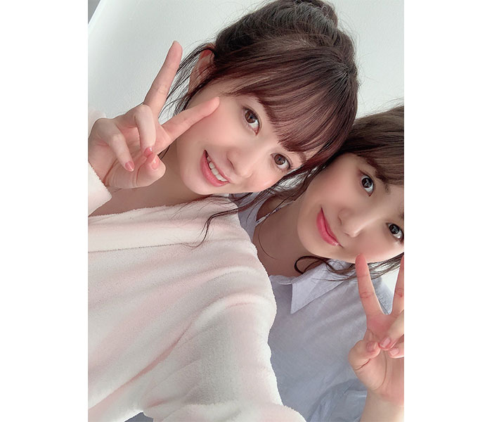 SKE48 江籠裕奈、菅原茉椰とコラボグラビア! 撮影中のオフショットも公開