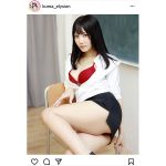 小鳥遊くれあ、教室で脱ぎ出すセクシー教師に悩殺