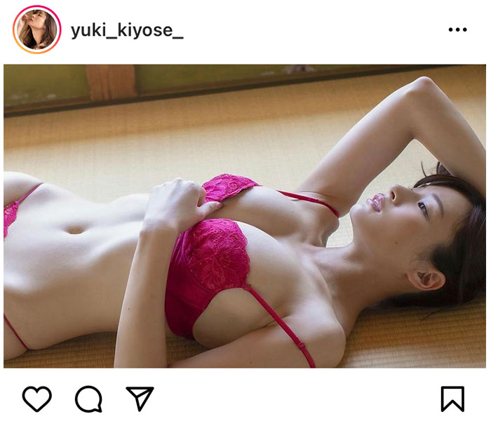 清瀬汐希、ふっくらバスト&腹筋割れ美ボディを披露!