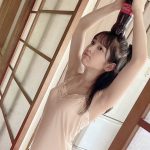 Peel the Apple 黒嵜菜々子の見惚れるくびれボディに釘付け!