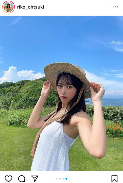 大槻りこ、白ワンピースのオフショットに反響ぞくぞく