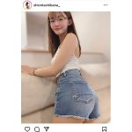 立花紫音、デニムパンツで振り向くお姉さんショットにドキドキ