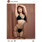 白藤有華、セクシー水着で美くびれ見せつけ!
