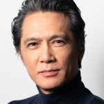 白藤有華、セクシー水着で美くびれ見せつけ!