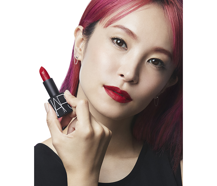 LiSA、NARS JAPANが展開する2021年秋リップアイテムのキャンペーンモデルに起用決定