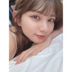 コスプレイヤー・本田夕歩、起こしてくれそうな添い寝風ショットにファン歓喜