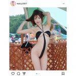 恵比寿マスカッツ まいてぃ、過激な変形水着のプールショットを披露！「ほぼ裸」