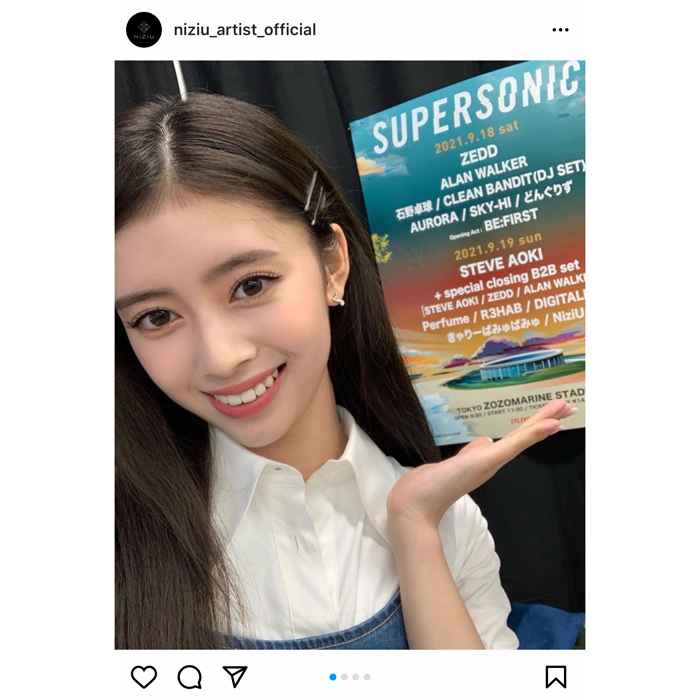 NiziU（ニジュー）、SUPERSONICの舞台裏を公開！メンバー集合写真も。