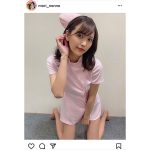 森のんの、裸足で膝立ちしたナース服コスプレ披露