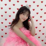HKT48 矢吹奈子、プリンセスのような微笑みで魅せる「LARME」表紙オフショット公開