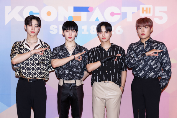 【写真特集】韓国男性アイドルグループ・AB6IXが『KCON:TACT HI 5』に登場！