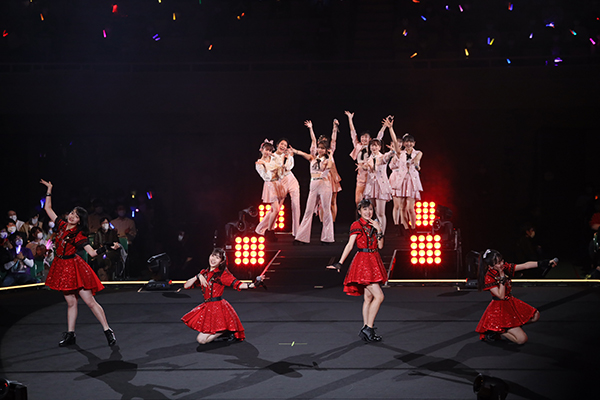 【ライブレポート】つばきファクトリー、初の武道館公演で12人体制初パフォーマンス！これまでの軌跡、新体制への期待を感じさせる全25曲を披露！