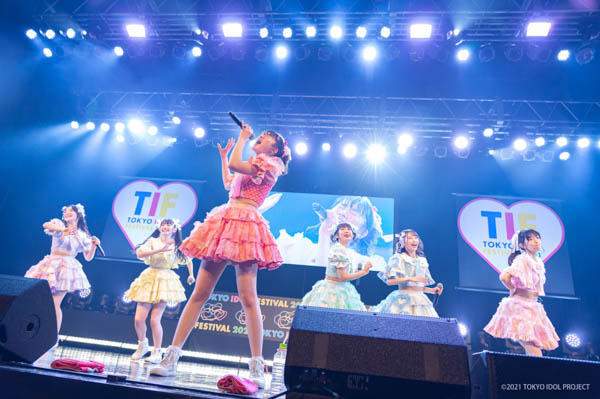 超ときめき宣伝部、「TIF2021」で叫ぶ『すきっ！』の応酬で熱狂パフォーマンス