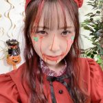 高柳明音、ハロウィンメイクで血まみれに!「推ししか勝たん?」
