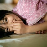 HKT48 田中美久、旅館で「添い寝」風ショットに「幸せすぎる」「最高です」の声