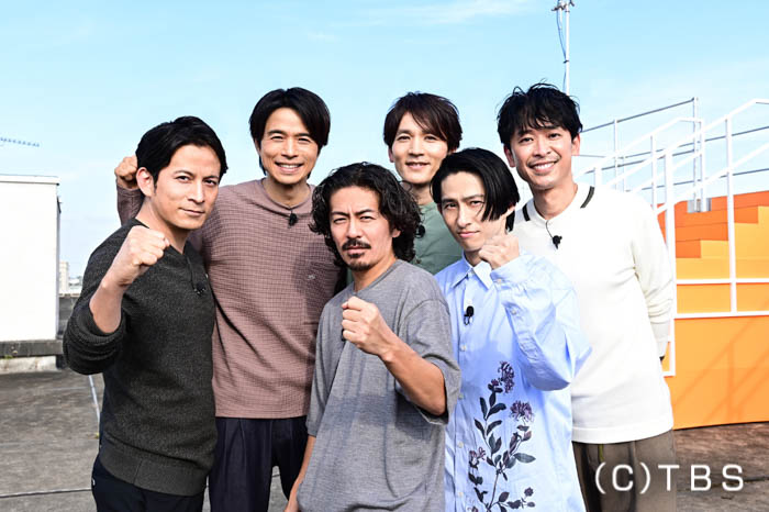 V6『学校へ行こう！』今夜生放送「未成年の主張」やメンバー6人旅をお届け