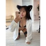 佐々木ちょこ、猫耳×彼シャツのフェチショットのギャップがすごい