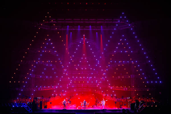 THE ALFEE、横浜アリーナで無観客ライブ開催 グループ最多公演記録を更新
