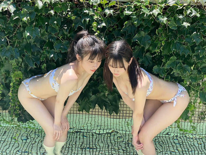 NMB48 和田海佑、川上千尋と戯れる2ショット水着姿に癒される!「爽やかでいい感じだね」