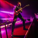 布袋寅泰、アーティスト活動40周年を記念した全国ツアーから凱旋公演の模様をWOWOWで独占放送