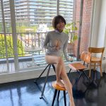桜田茉央、ショートヘアで初グラビア あふれる大人の色気にうっとり