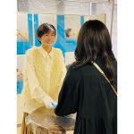 佐久間由衣、写真集のサインお渡し会を開催