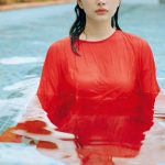 安倍乙、「週プレ」に1年半ぶりに登場! スッキリ美ボディで久々のグラビアを飾る