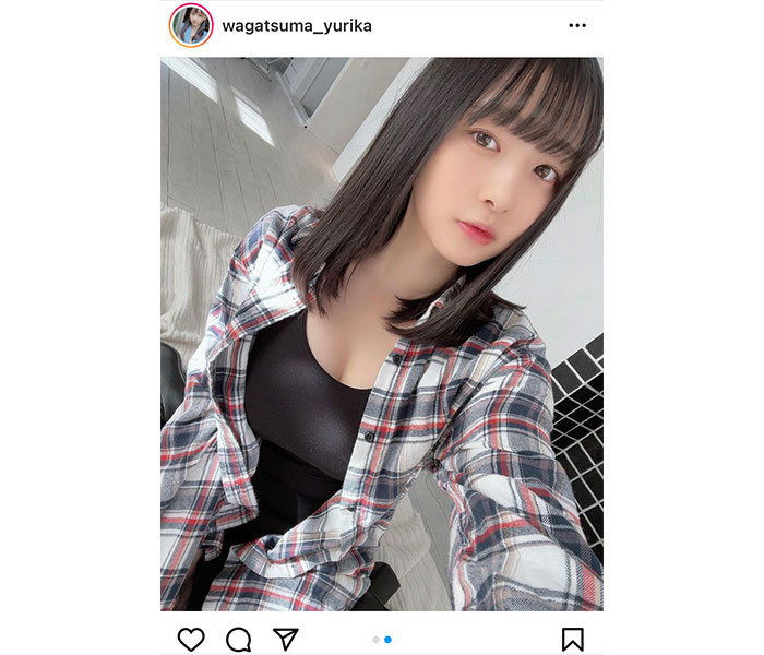 我妻ゆりか、私服コーデで魅せるふんわり美乳ライン!「美しく綺麗ですね」