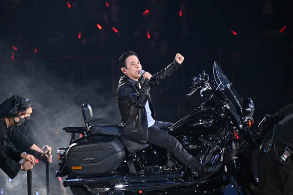 ナインティナイン、2人揃って初のアリーナイベント開催!＜ナインティナインのオールナイトニッポン歌謡祭 in 横浜アリーナ」＞